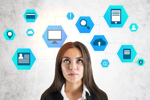 Jak sformułować zgodę na przetwarzanie danych osobowych zgodnie z przepisami?