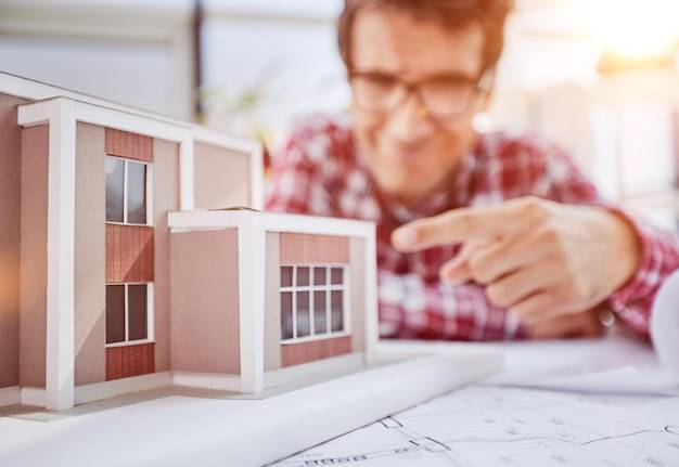 Jak stworzyć realistyczną wizualizację domu od podstaw?